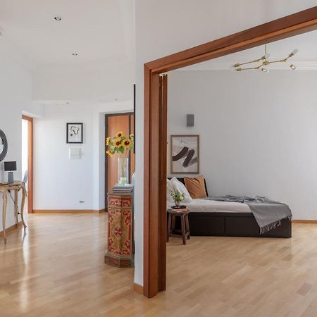 Ferienwohnung Iflat Spacious Penthouse Near The Vatican City Rom Exterior foto