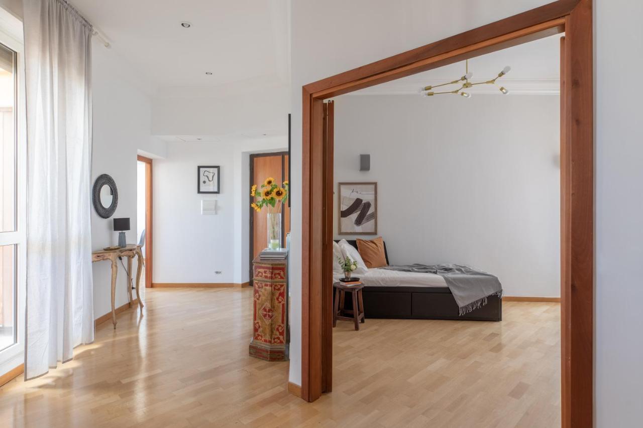 Ferienwohnung Iflat Spacious Penthouse Near The Vatican City Rom Exterior foto