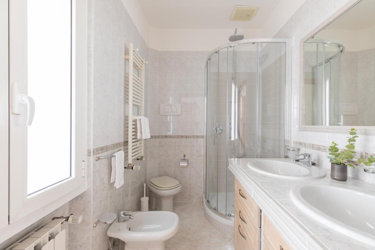 Ferienwohnung Iflat Spacious Penthouse Near The Vatican City Rom Exterior foto