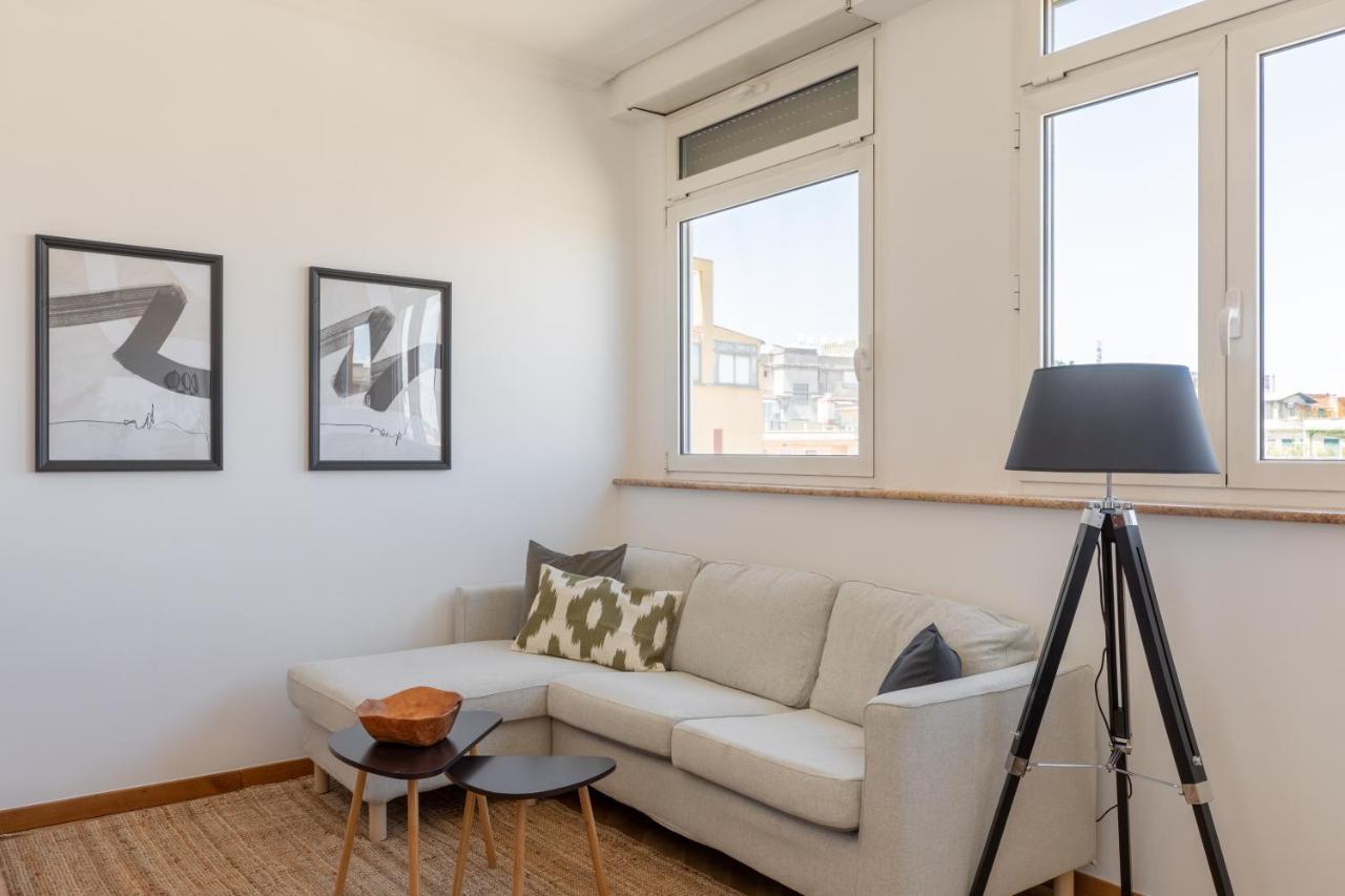 Ferienwohnung Iflat Spacious Penthouse Near The Vatican City Rom Exterior foto